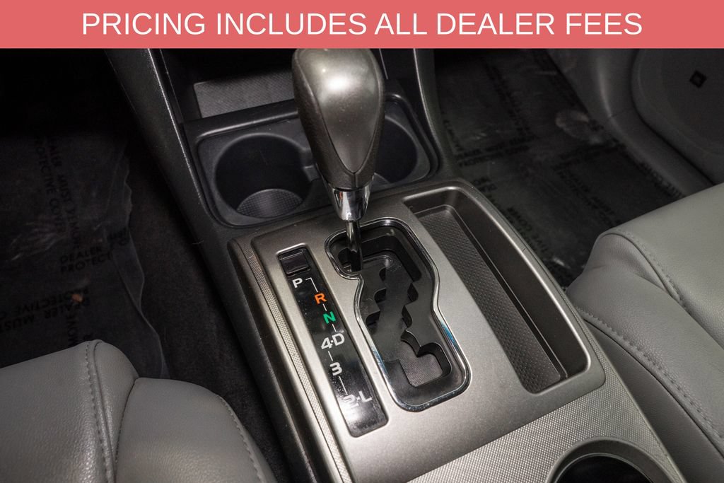Used 2015 Toyota Tacoma 4x4 Double Cab w/ Limited Package image 16