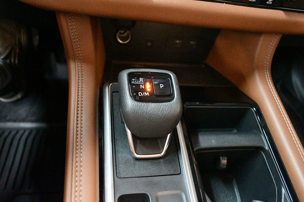 Used 2024 Nissan Pathfinder Platinum FWD image 62