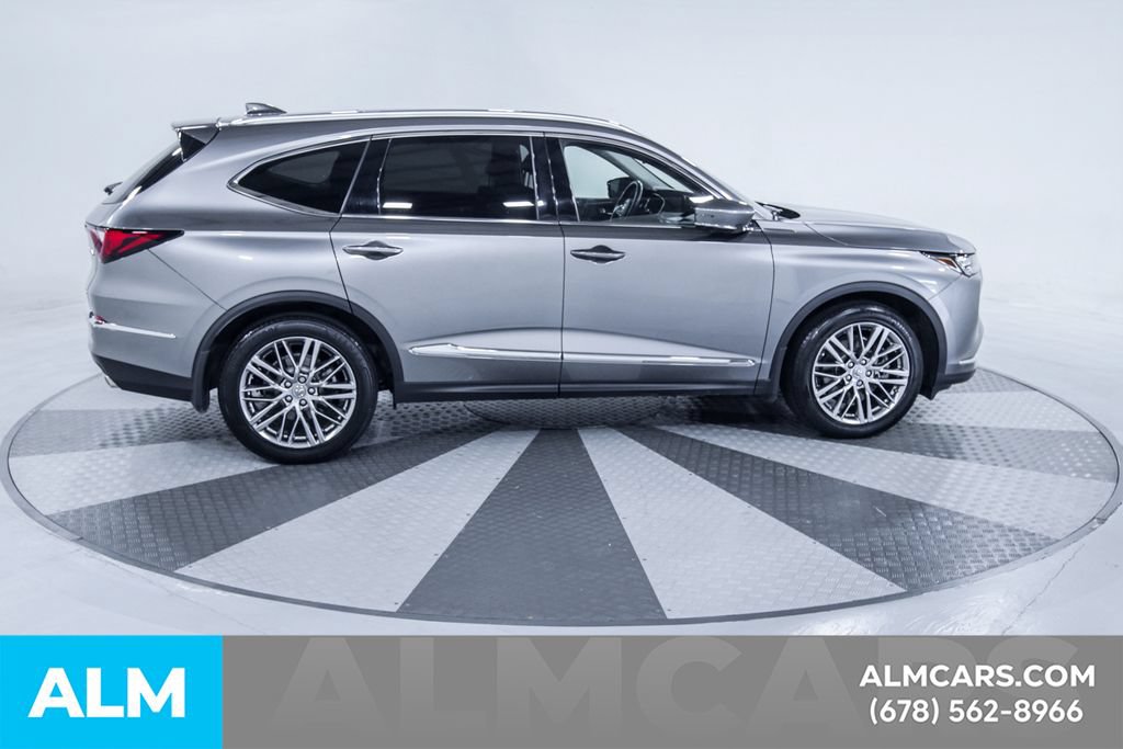 Used 2023 Acura MDX w/ Advance Package AWD/4WD image 11