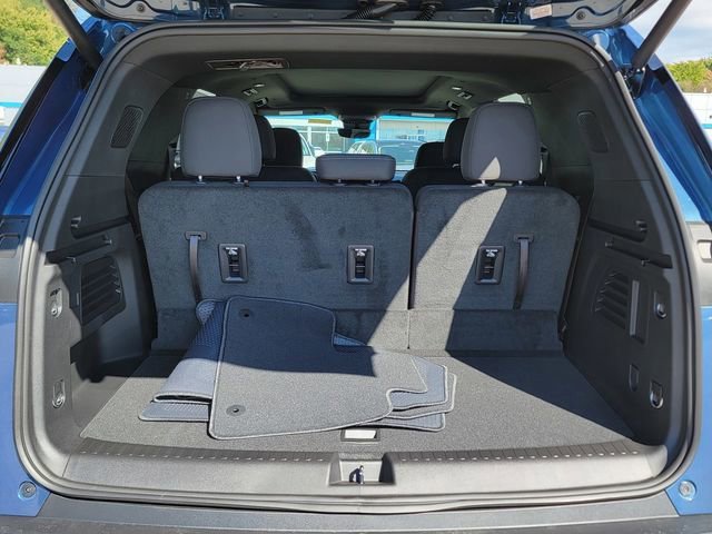 New 2026 Chevrolet Traverse LT w/ Sun and Wheel Package image 39