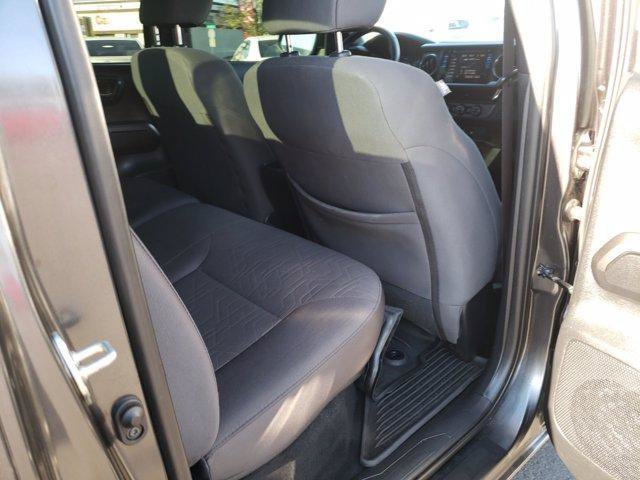 Certified 2018 Toyota Tacoma TRD Sport AWD/4WD image 13