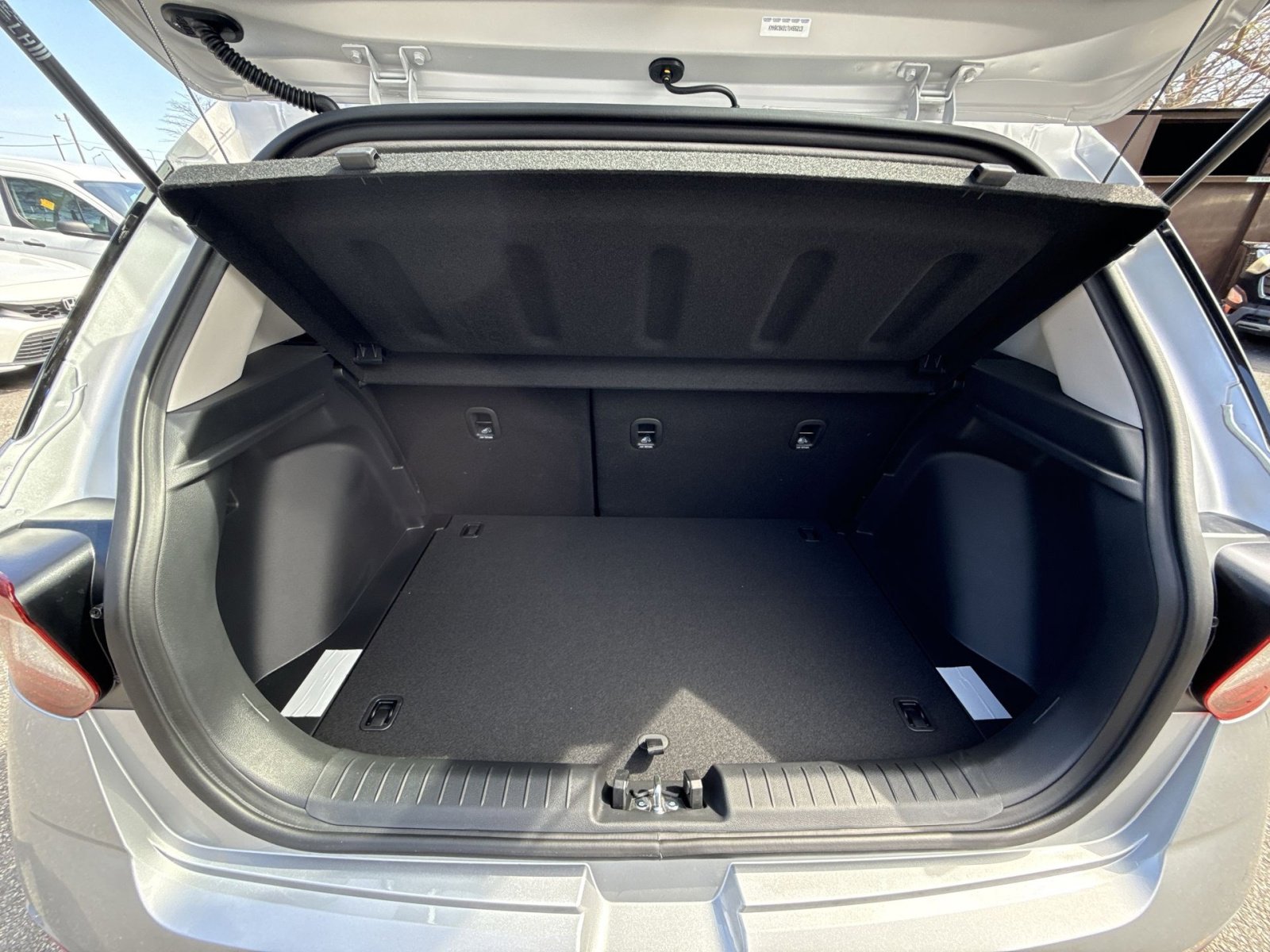 New 2026 Hyundai Venue SEL FWD image 25
