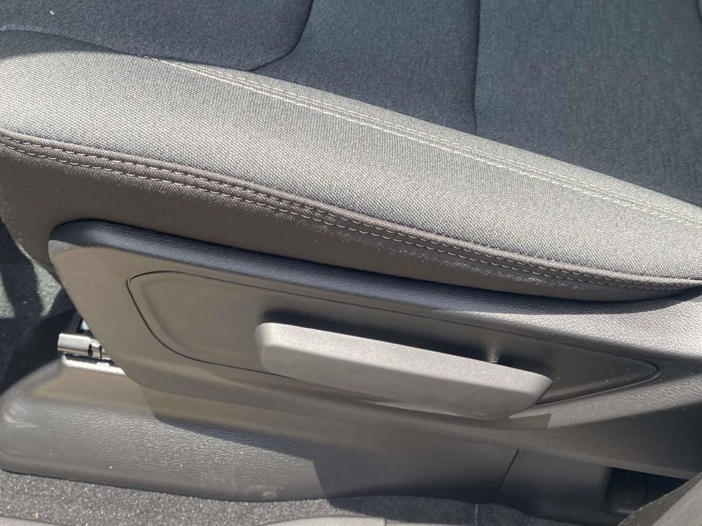 New 2026 RAM 1500 Express AWD/4WD image 17