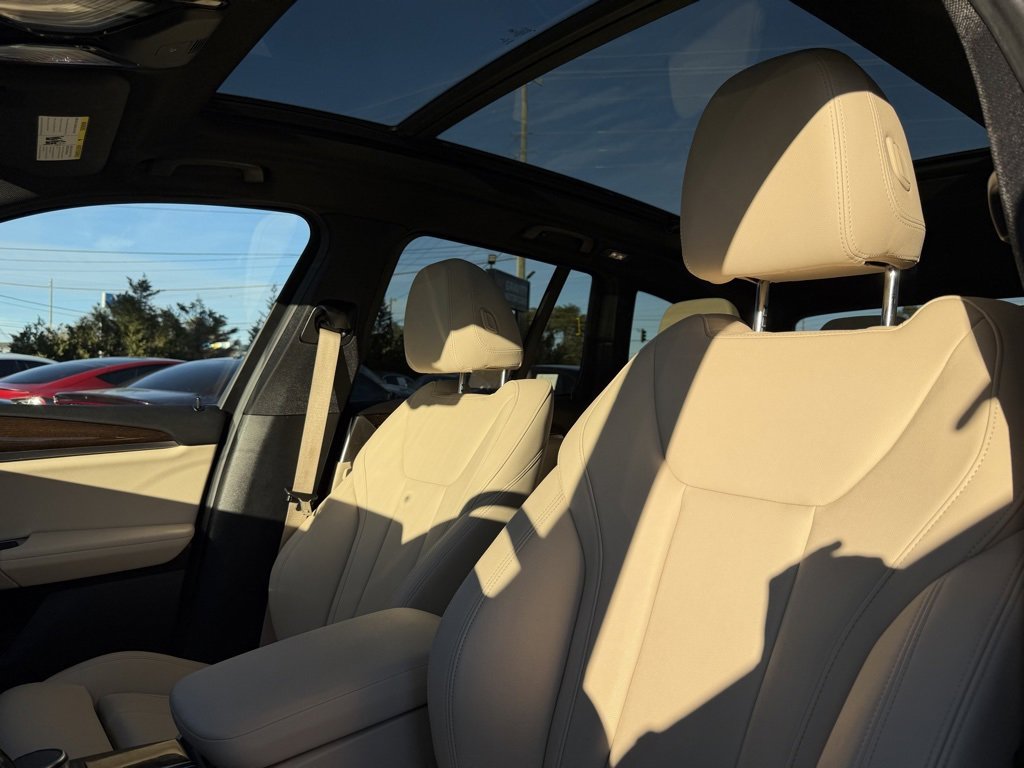 Used 2019 BMW X3 sDrive30i w/ Driving Assistance Package image 14