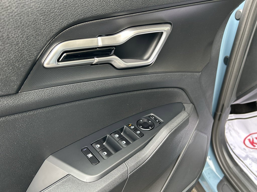 New 2026 Kia Sportage S AWD/4WD image 17