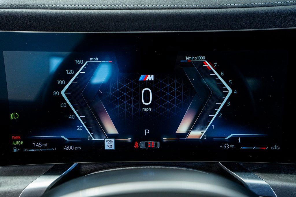 Used 2023 BMW 740i 740i w/ Parking Assistance Package image 41