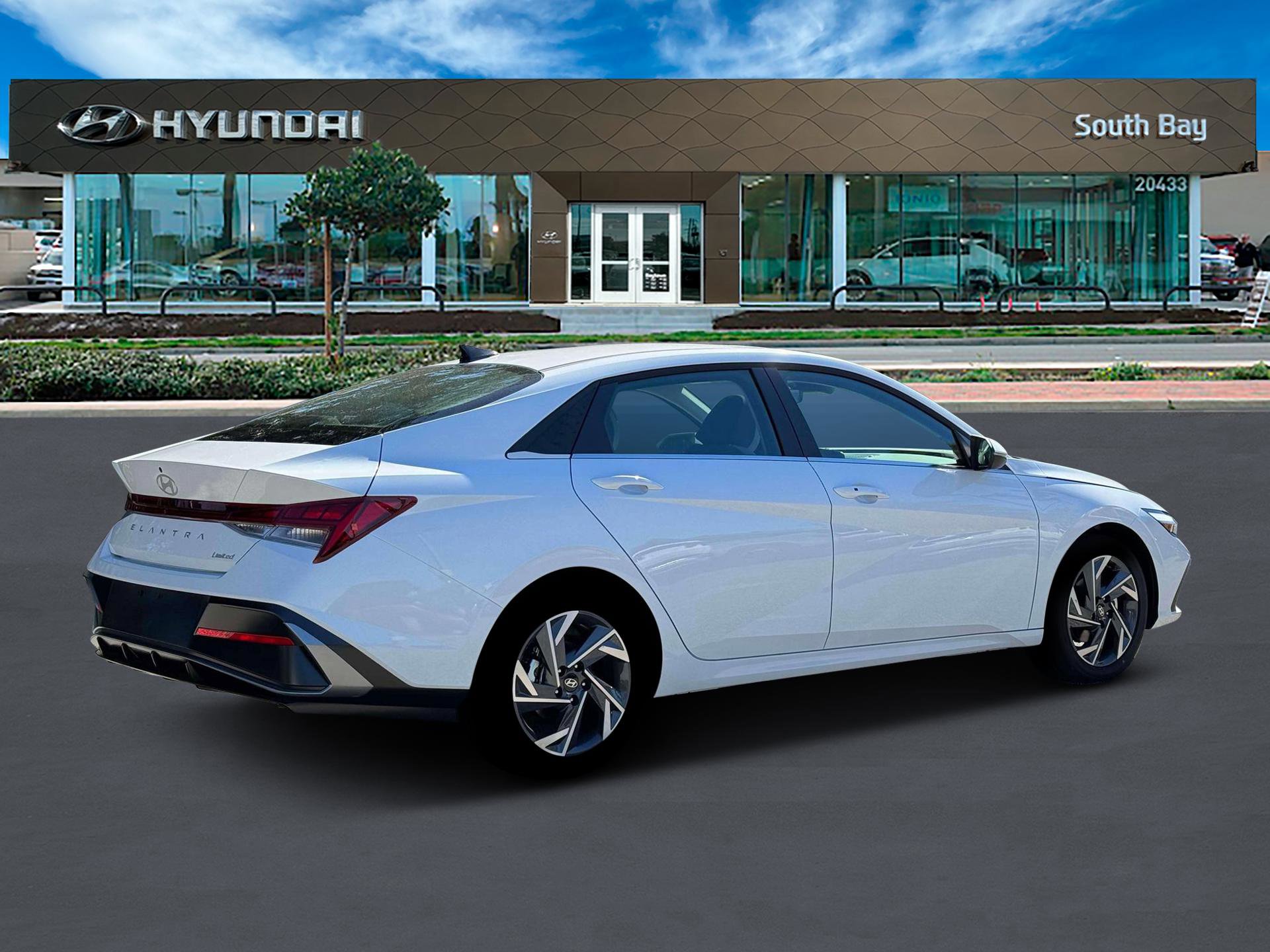 New 2026 Hyundai Elantra Limited image 7