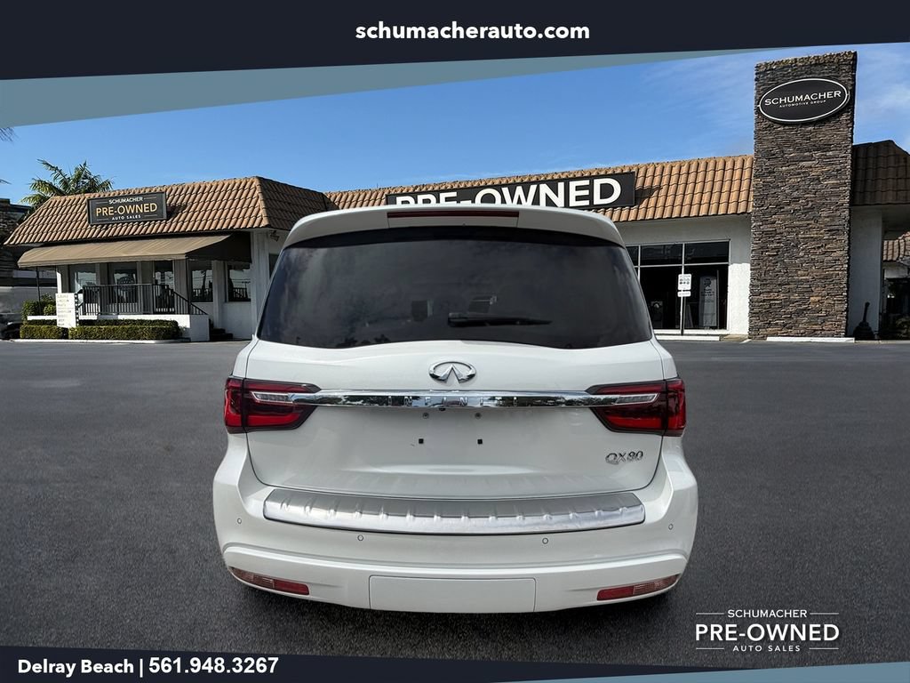Used 2024 INFINITI QX80 Luxe w/ Cargo Package RWD image 6