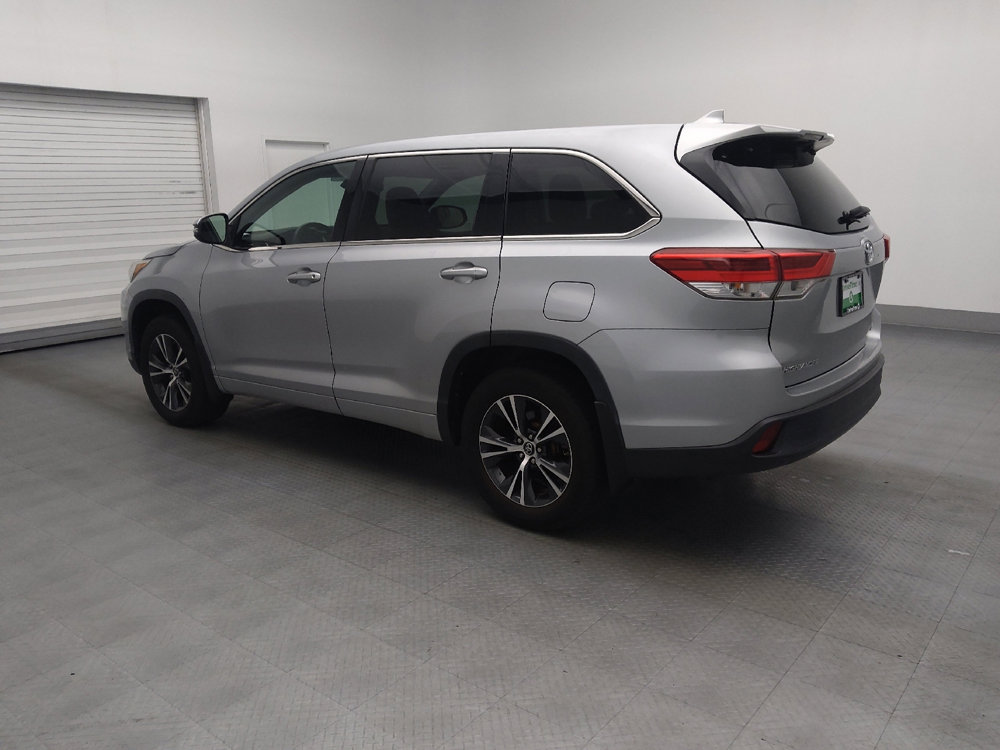 Used 2018 Toyota Highlander Plus image 3