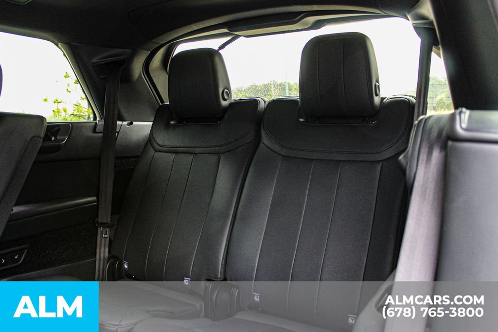 Used 2023 Land Rover Range Rover Long Wheelbase SE AWD/4WD image 18