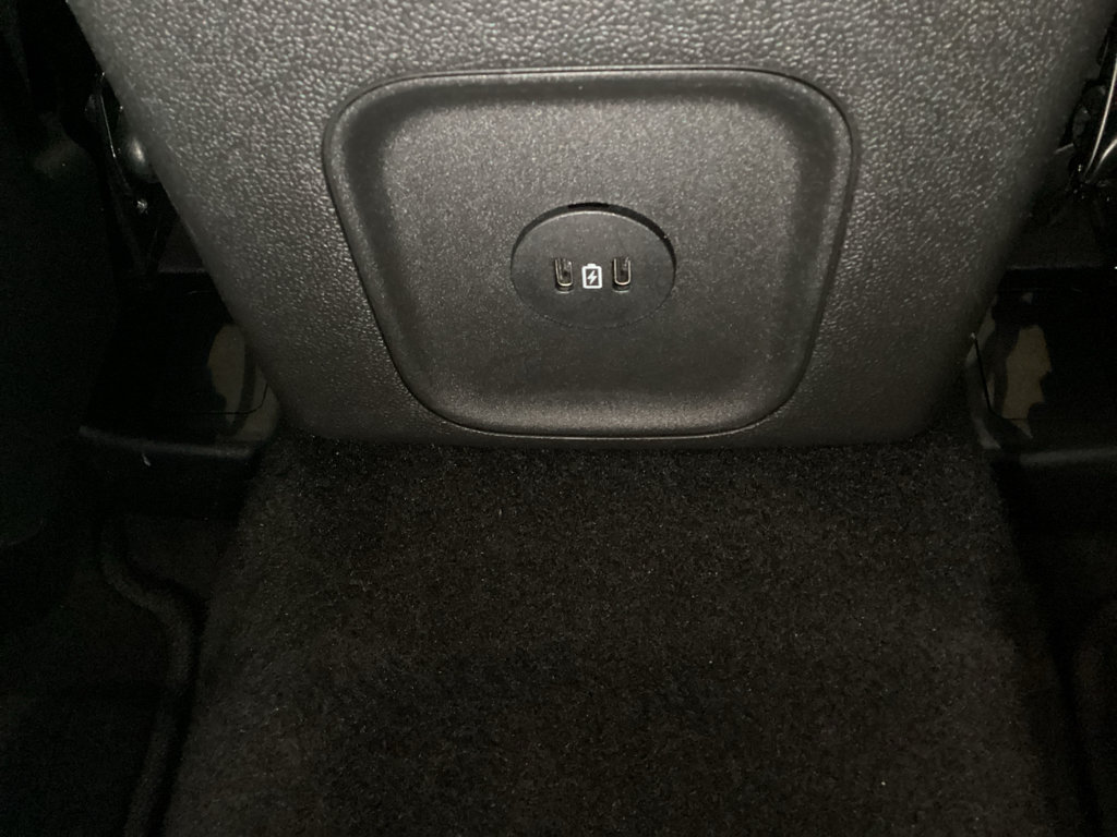 Used 2025 Ford Escape Active AWD/4WD image 17