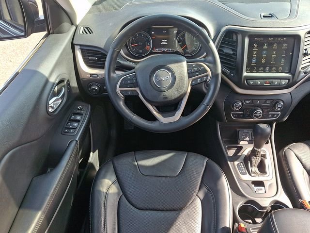 Used 2015 Jeep Cherokee Limited w/ Luxury Group FWD image 11