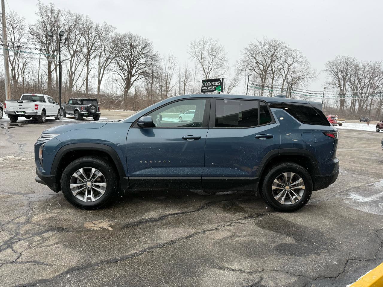 Used 2025 Chevrolet Equinox LT image 6