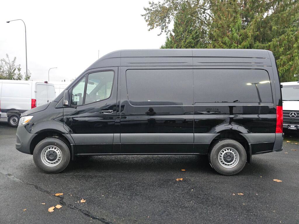 New 2025 Mercedes-Benz Sprinter 2500 image 3