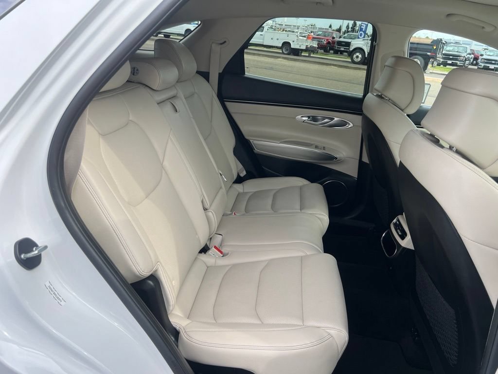 Used 2023 Genesis GV70 2.5T w/ Select Package AWD/4WD image 47