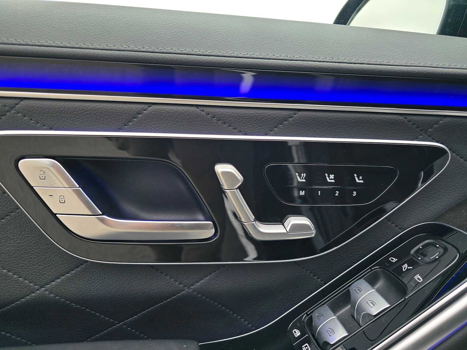 Used 2024 Mercedes-Benz S 580 4MATIC Sedan image 27