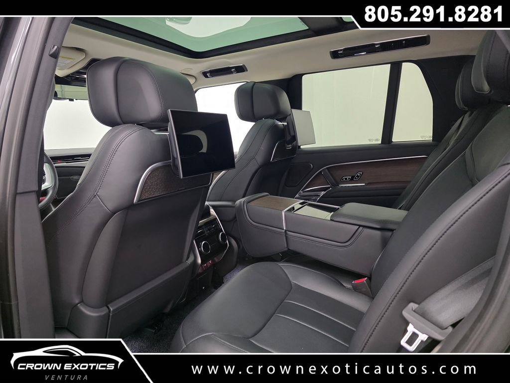 Used 2025 Land Rover Range Rover Autobiography AWD/4WD image 19