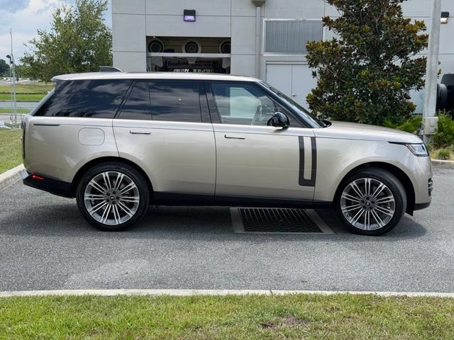 Used 2023 Land Rover Range Rover Autobiography AWD/4WD image 10