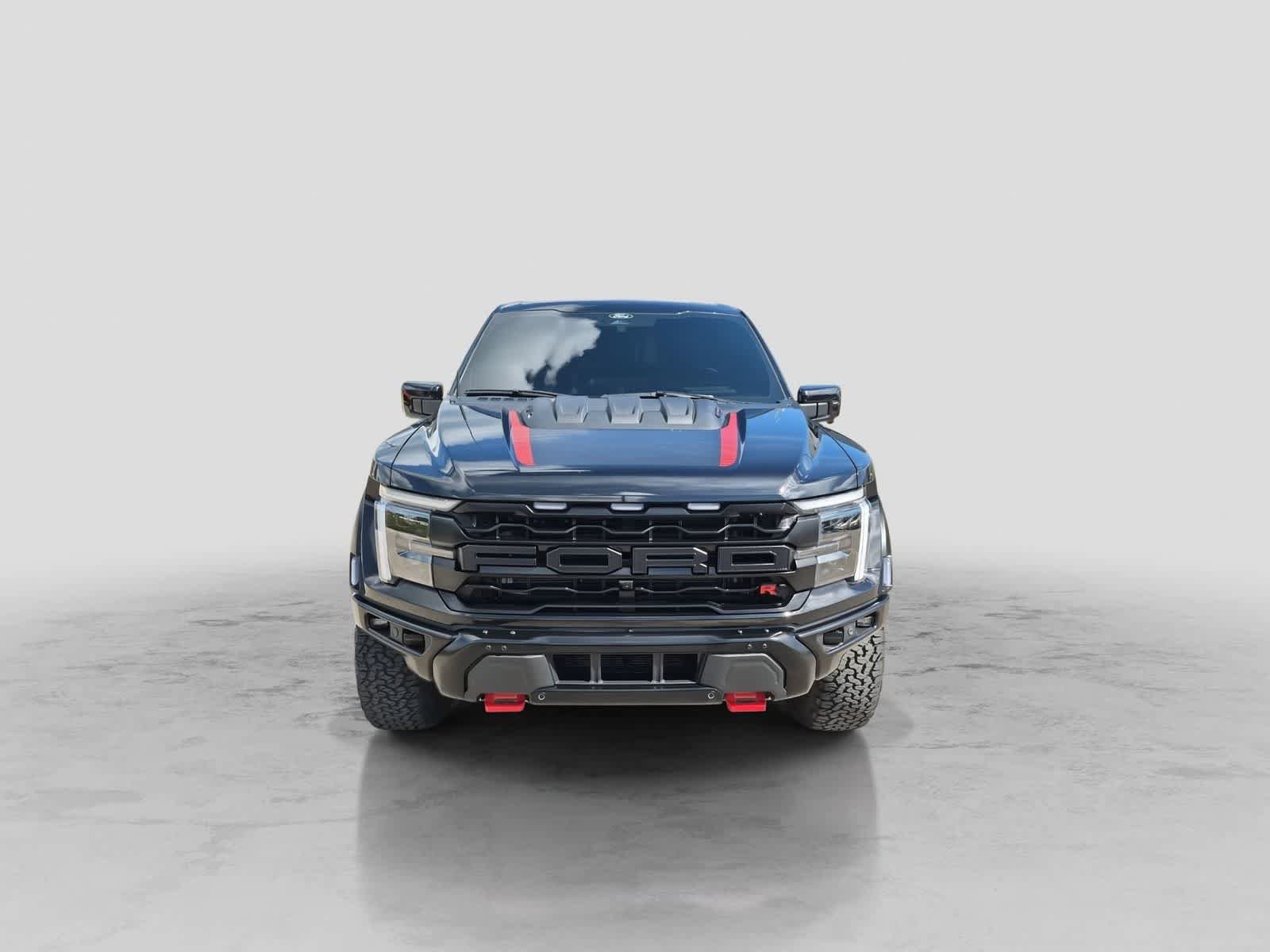 Used 2025 Ford F150 Raptor w/ Equipment Group 803A Raptor R AWD/4WD image 3