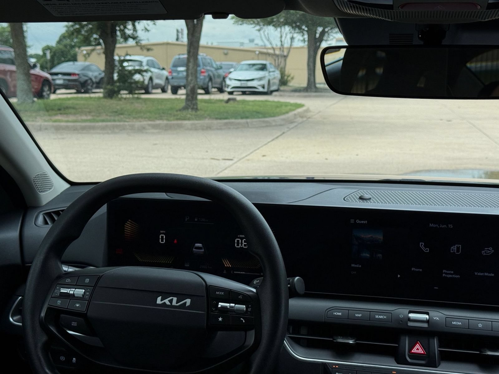 Used 2025 Kia K4 FWD image 36