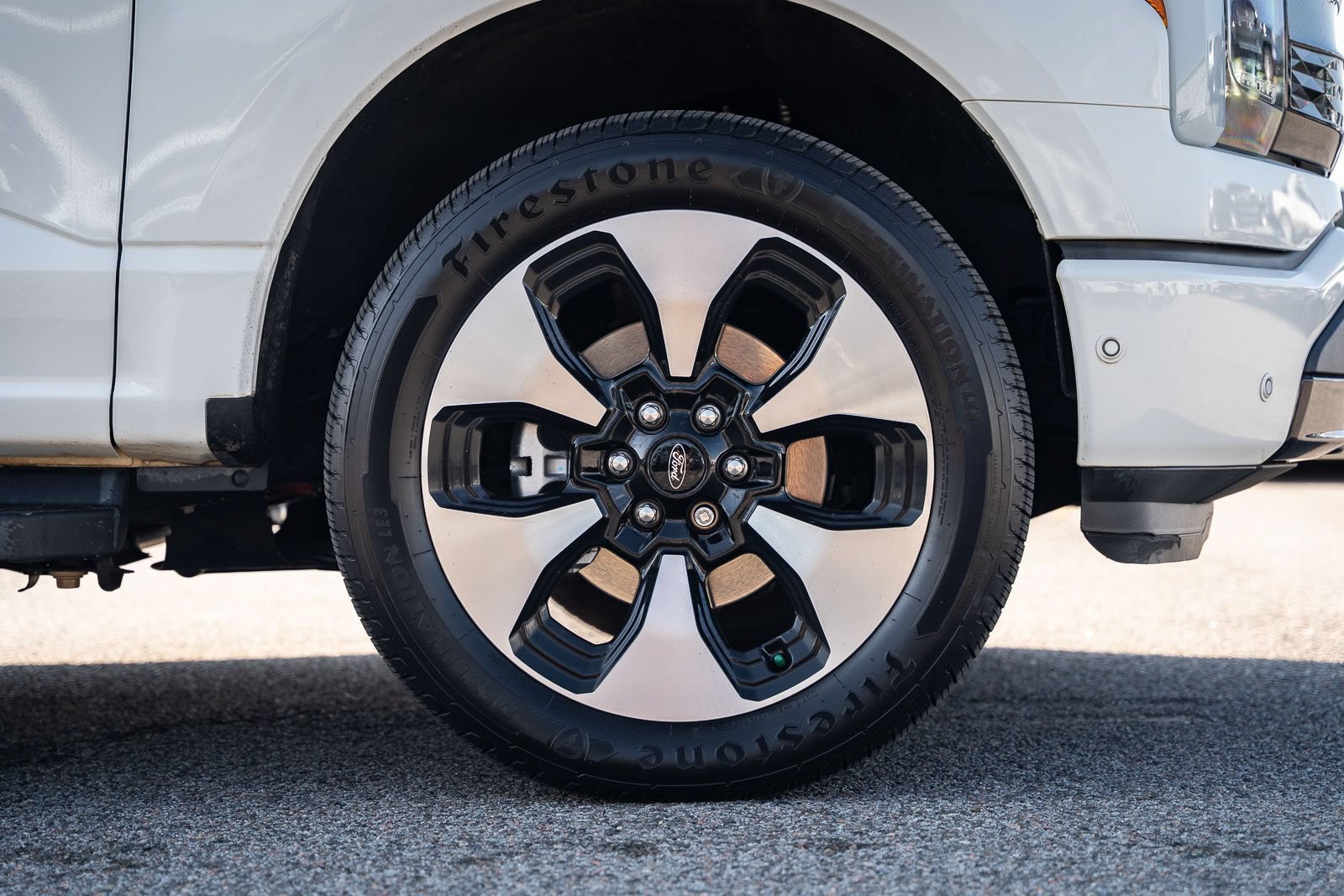 Certified 2022 Ford F150 Lightning Platinum AWD/4WD image 10