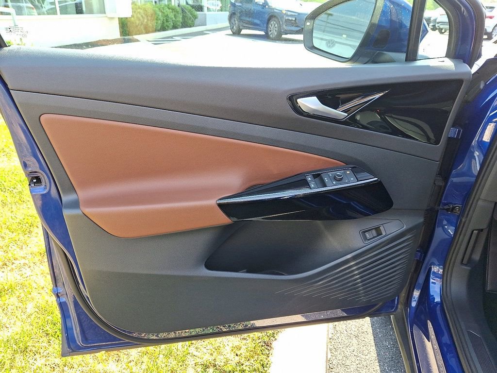 Used 2021 Volkswagen ID.4 Pro S image 13