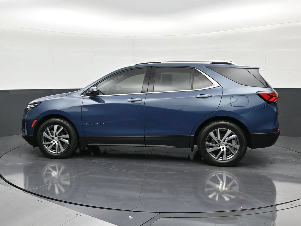 Used 2024 Chevrolet Equinox Premier FWD image 2