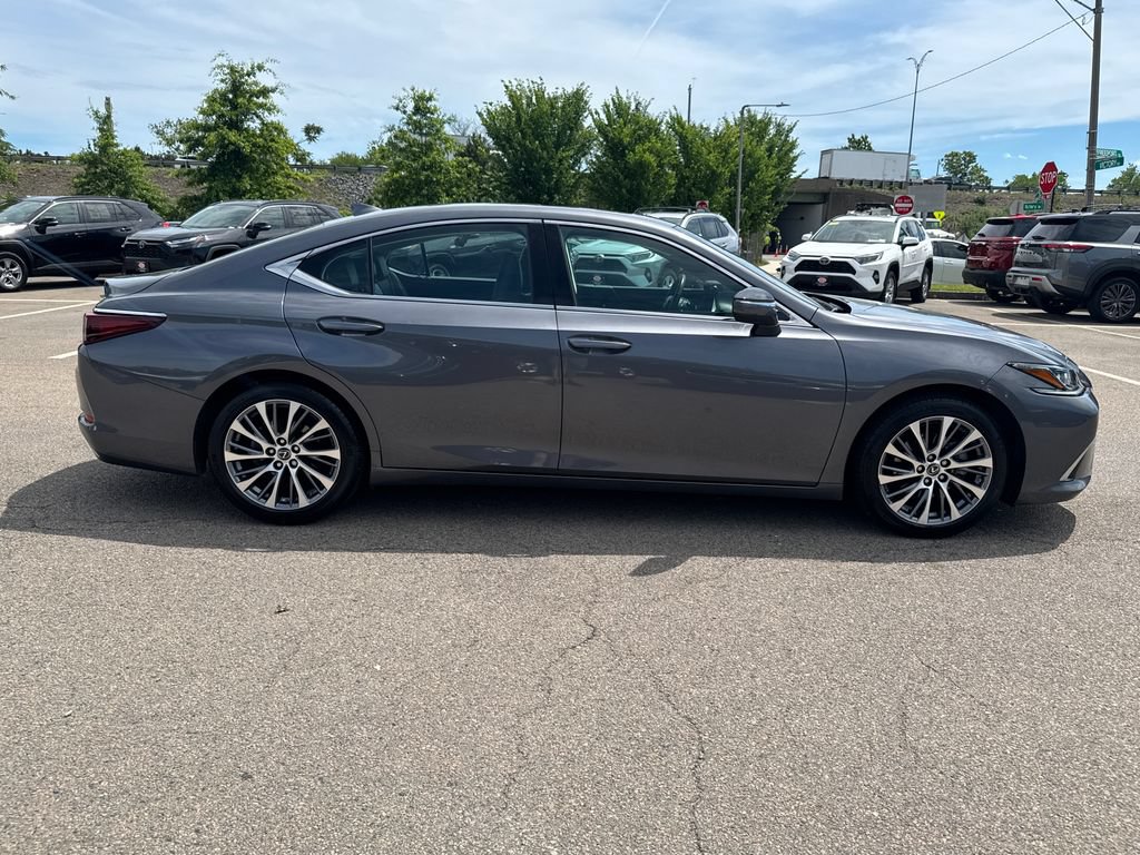 Used 2020 Lexus ES 350 w/ Premium Package FWD image 9