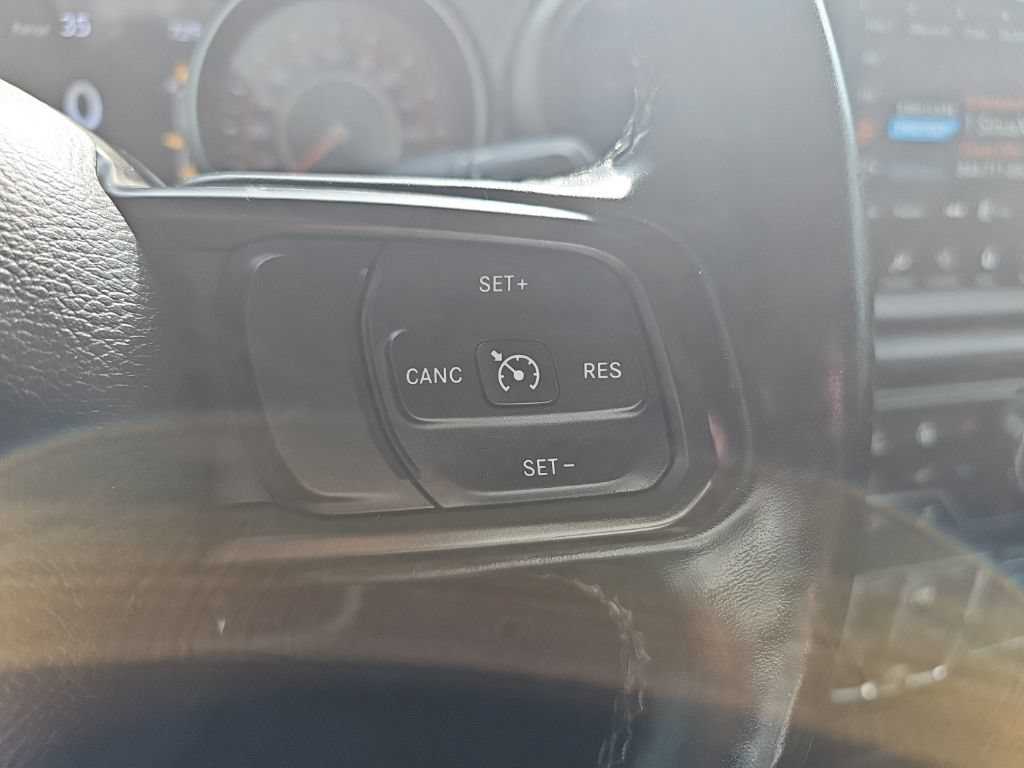 Used 2021 Jeep Gladiator Sport AWD/4WD image 29