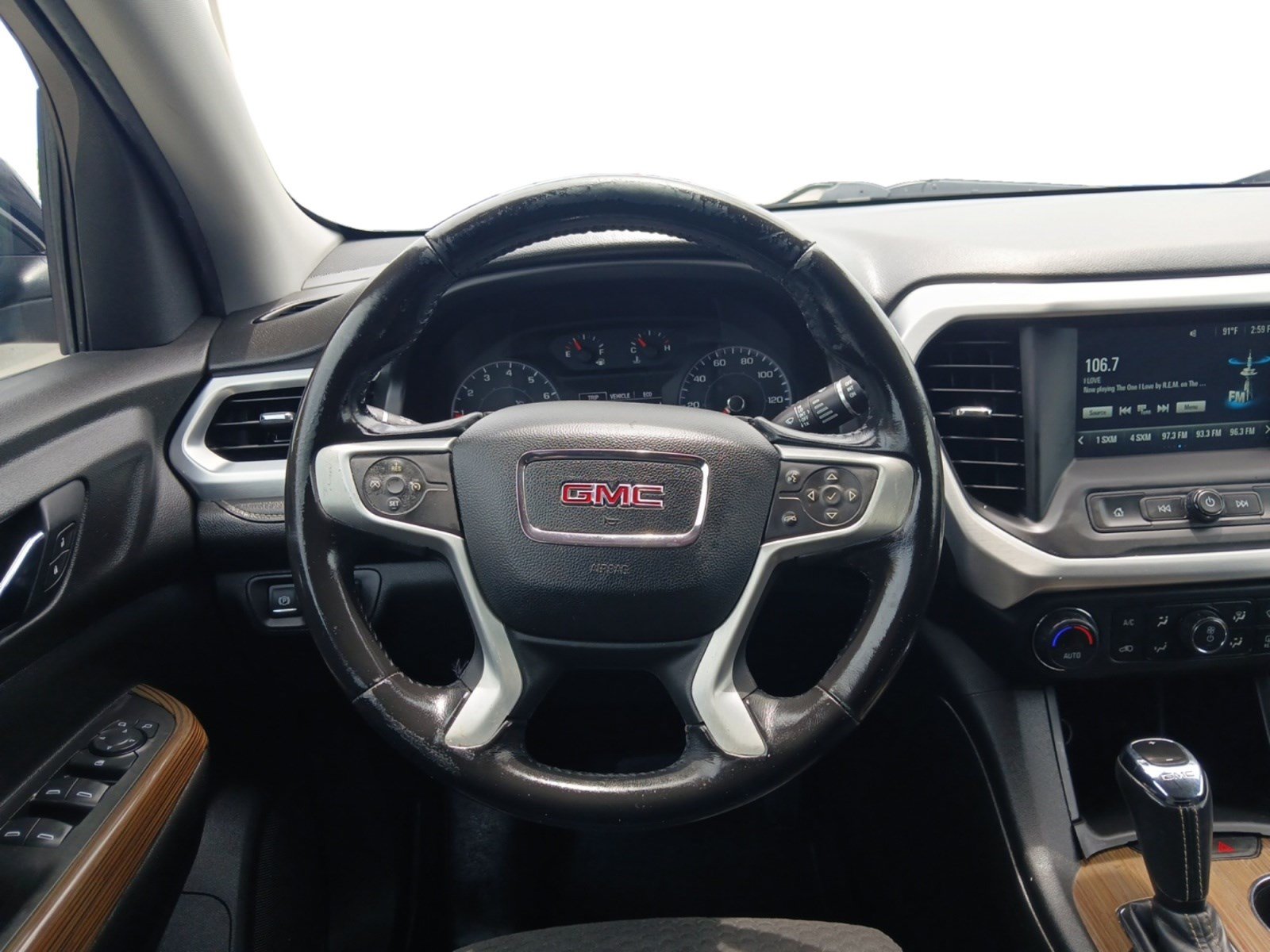 Used 2019 GMC Acadia SLE FWD image 13
