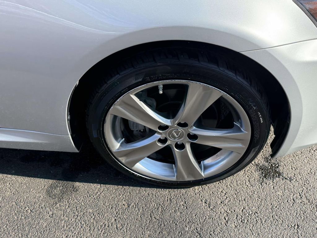 Used 2014 Lexus IS 250C w/ Luxury Package image 8