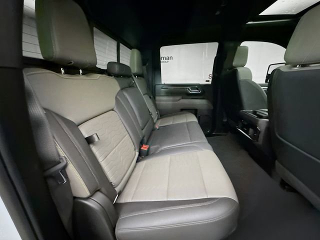 Used 2024 Chevrolet Silverado 2500 ZR2 image 32