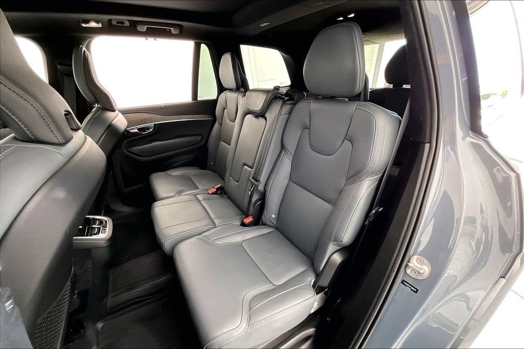 Certified 2023 Volvo XC90 B6 Ultimate w/ Lounge Package AWD/4WD image 34