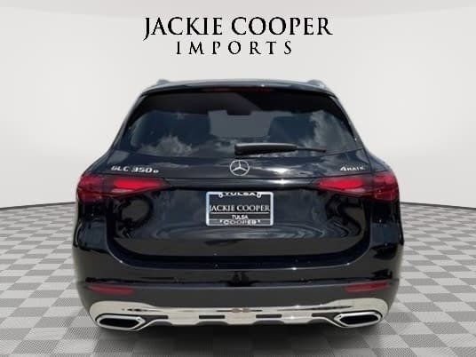 New 2025 Mercedes-Benz GLC 350e 4MATIC image 4