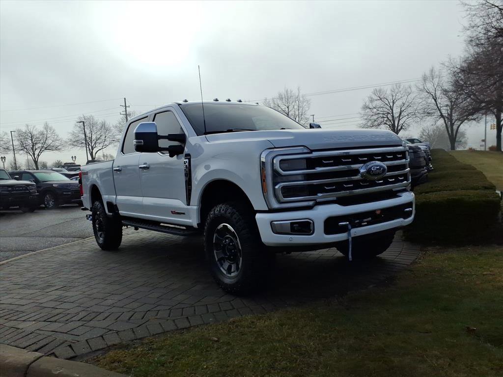 Used 2024 Ford F350 Platinum w/ Tremor Off-Road Package image 3