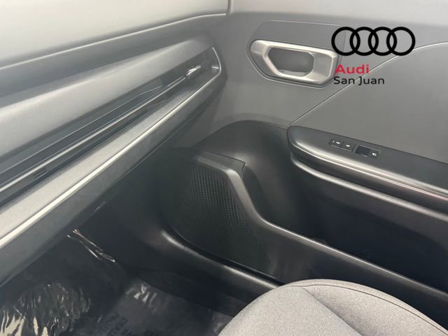 Used 2025 Kia K4 LXS FWD image 32