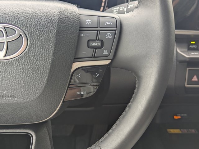 Used 2025 Toyota Camry LE w/ Convenience Package image 22