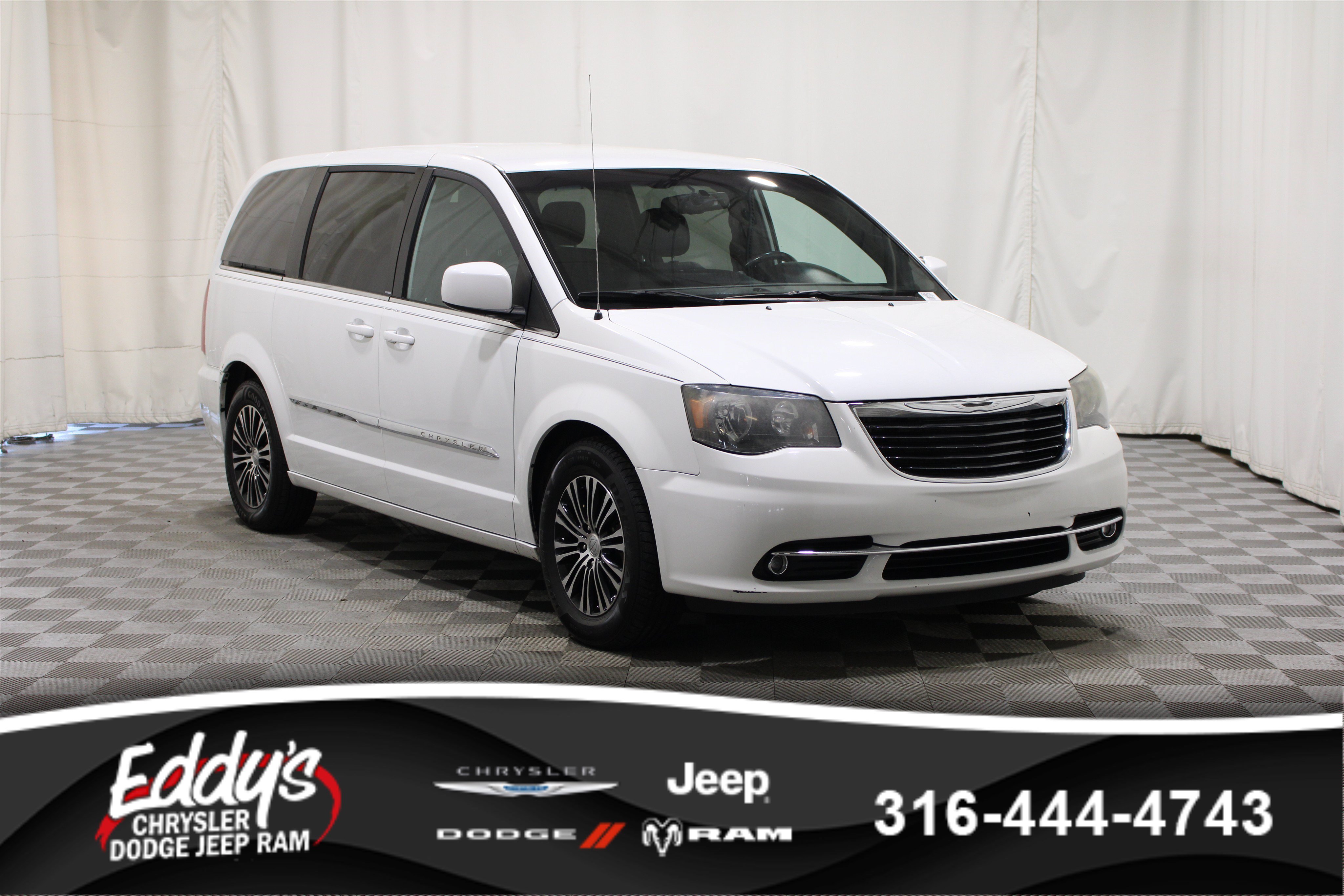 Used 2014 Chrysler Town & Country S