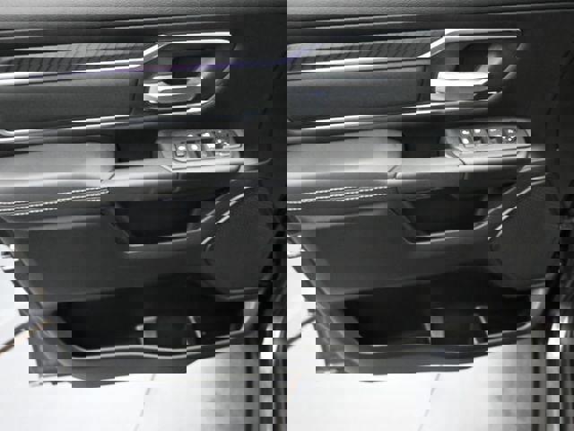 New 2026 RAM 1500 4x4 Crew Cab image 12