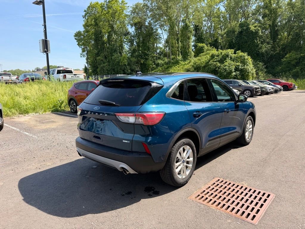 Used 2020 Ford Escape SE AWD/4WD image 4