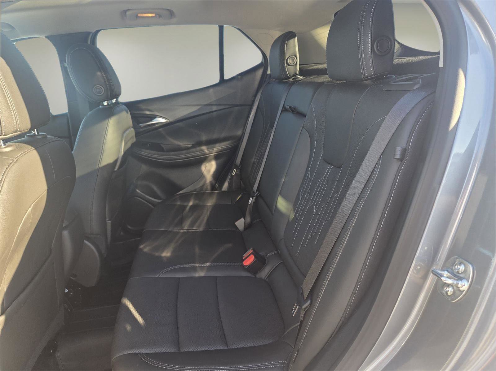 Used 2026 Buick Encore GX Avenir w/ Avenir Technology Package image 66