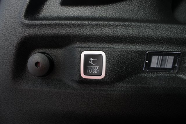 New 2025 Jeep Grand Cherokee L Limited w/ Black Appearance Package image 22