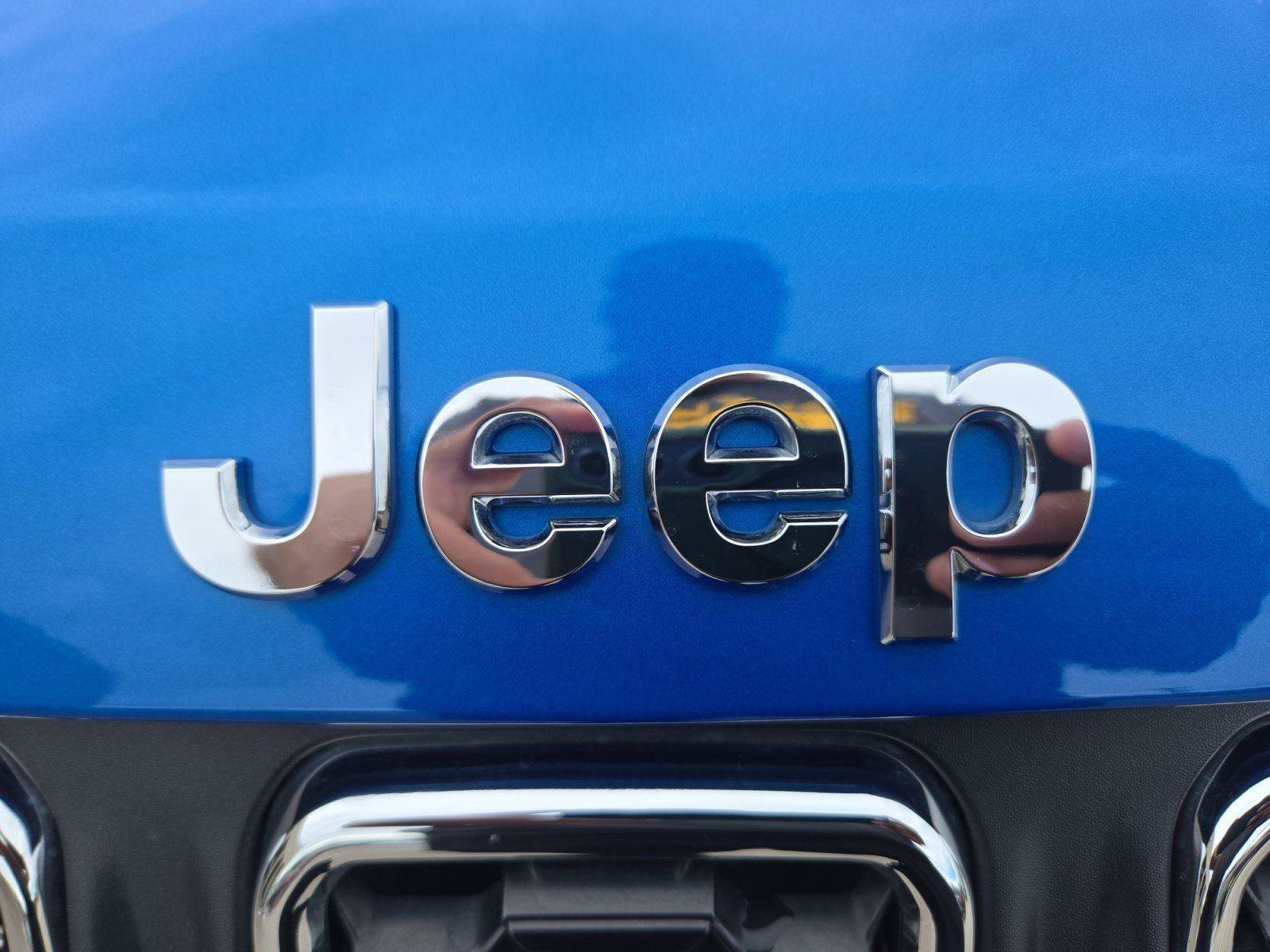Used 2025 Jeep Compass Sport AWD/4WD image 11