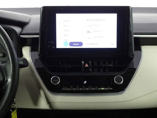 Used 2023 Toyota Corolla LE image 26