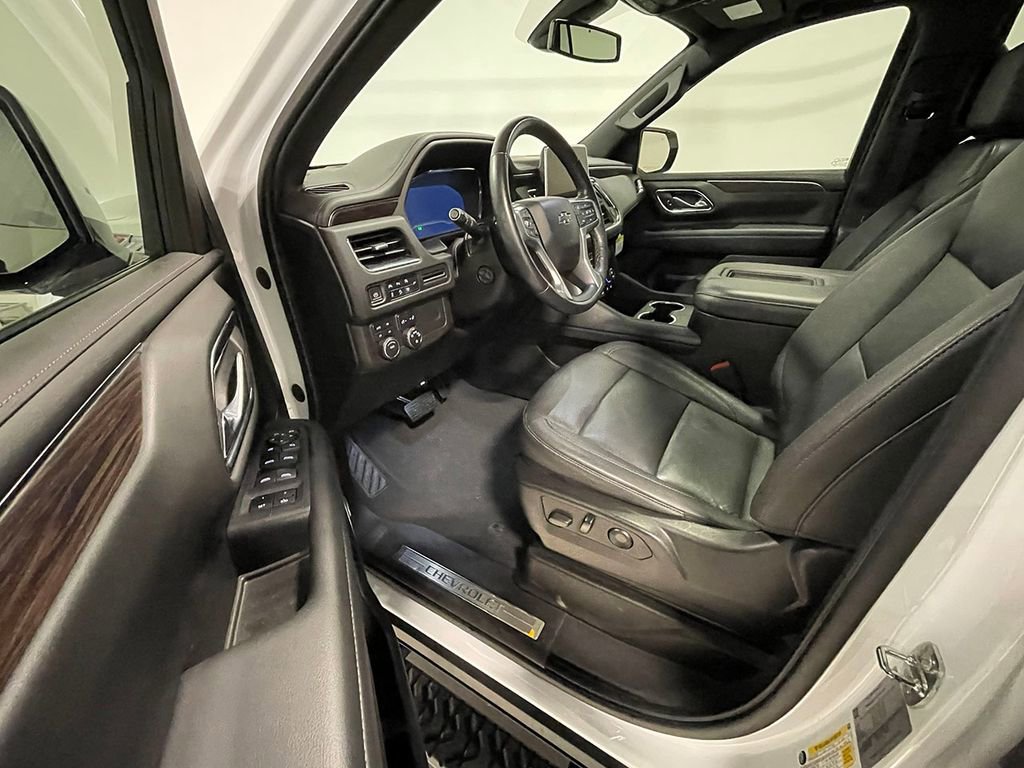 Used 2022 Chevrolet Tahoe Z71 w/ Luxury Package image 24