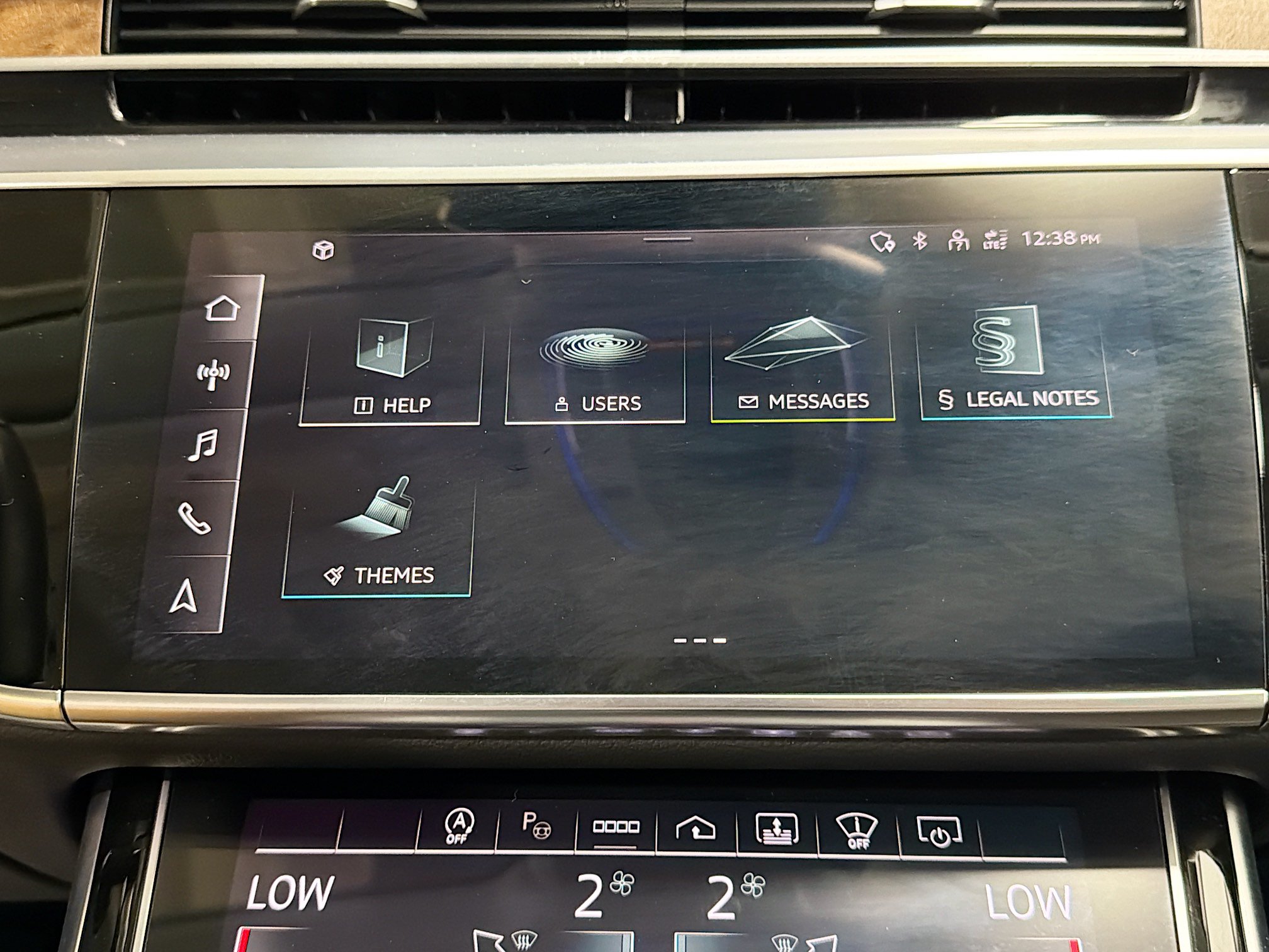 Used 2023 Audi A8 L 3.0T w/ Luxury Package AWD/4WD image 28