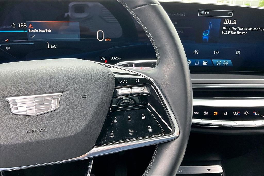 Used 2024 Cadillac Lyriq Tech AWD/4WD image 21