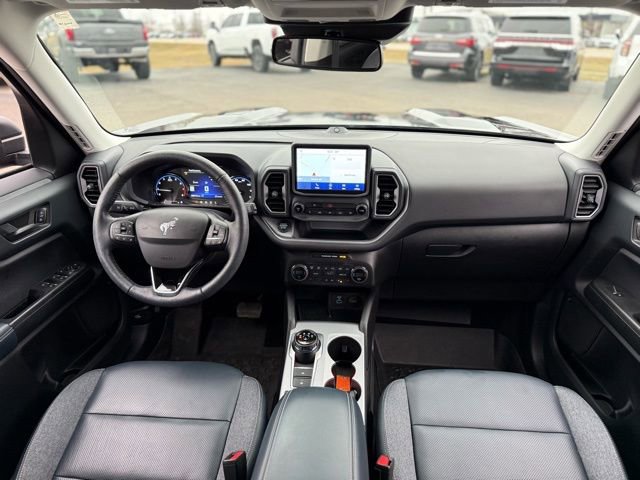 Certified 2021 Ford Bronco Sport Outer Banks w/ Outer Banks Package (96D) image 3