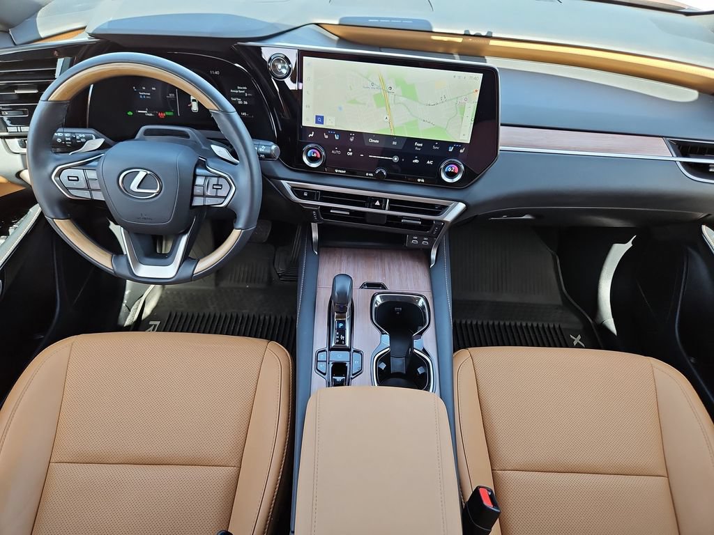 Used 2025 Lexus RX 350h AWD/4WD image 16