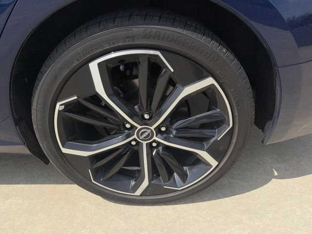 Used 2024 Nissan Altima 2.5 SR FWD image 9
